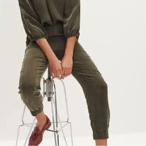 Amour‎ Vert Henri Cupro Joggers Dark Green